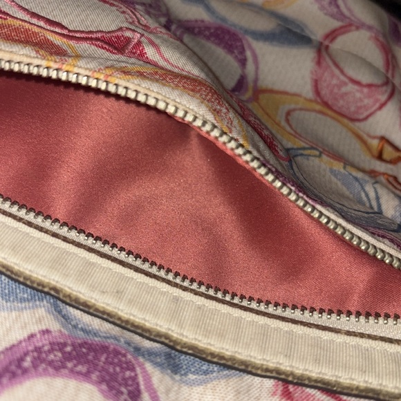 Large Coach Colorful Patterned Women's Bag- metallic handles, canvas Monogram C - Picture 13 of 16